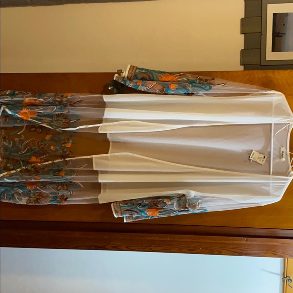 Cardigan - Picture 2 of 4